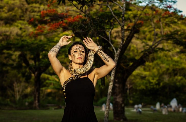 lolamanekin-rifferama